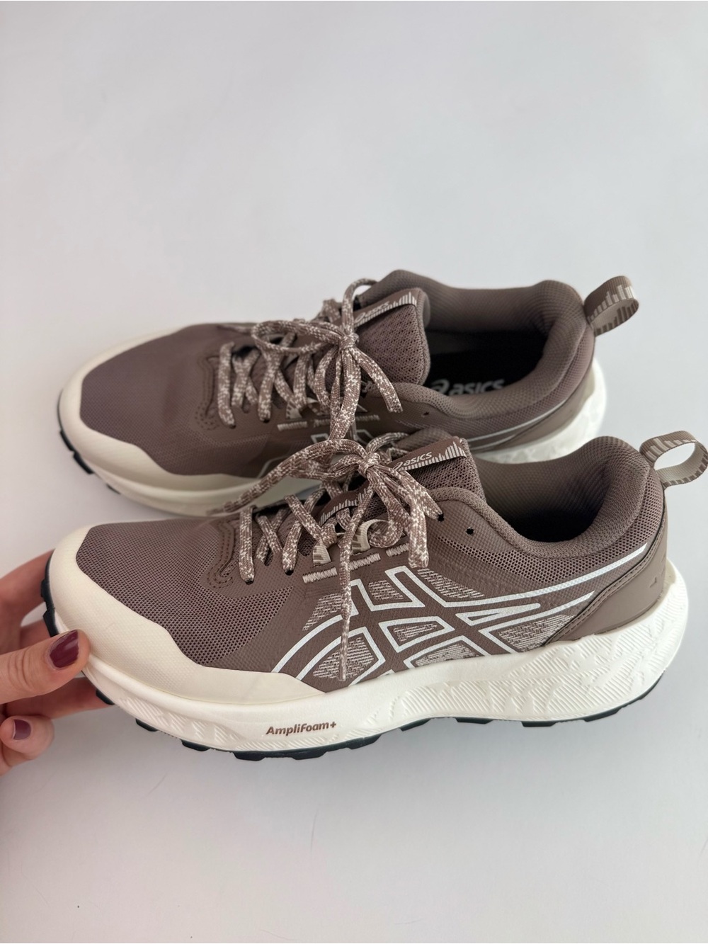 Asics Gel-Sonoma 8 in Taupe Grey/Birch – Women’s Size 7.5